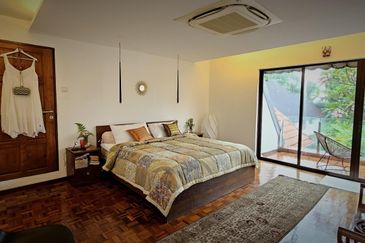 European Style Bungalow with Swimming Pool in Port Dickson