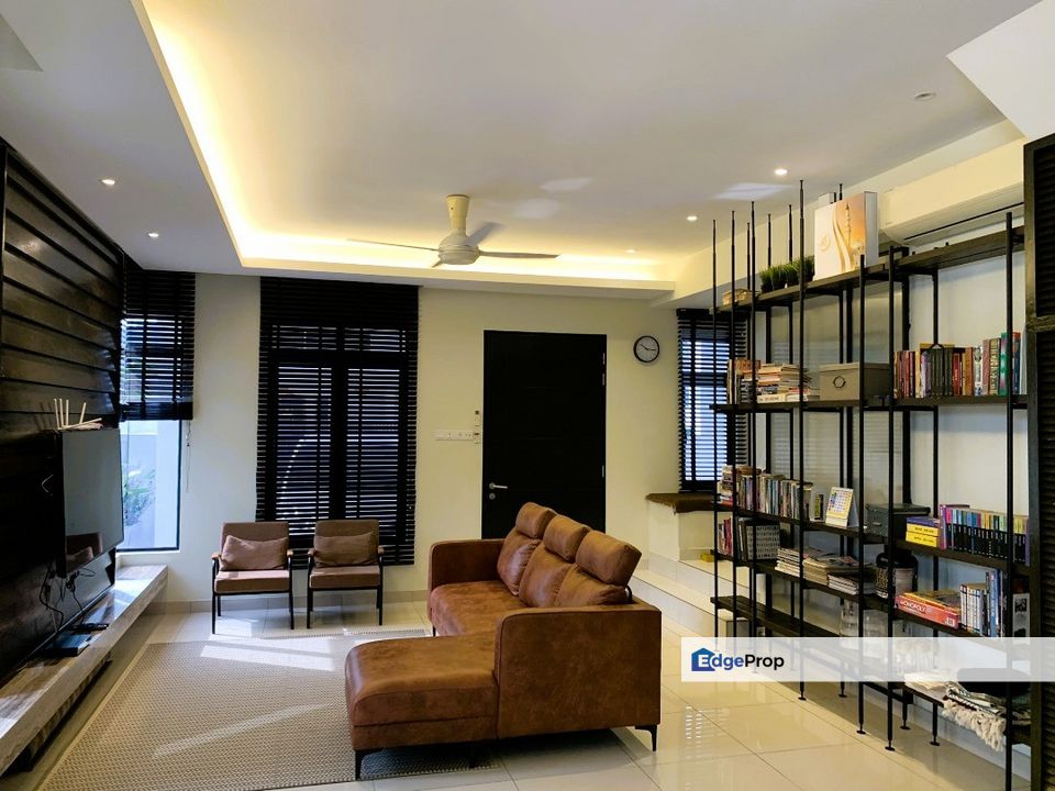 Garden Hills Residence | Mantin-Pajam Negeri Sembilan | Semi D Corner Lot, | Extended, Furnished & Move In Ready!, Negeri Sembilan, Nilai