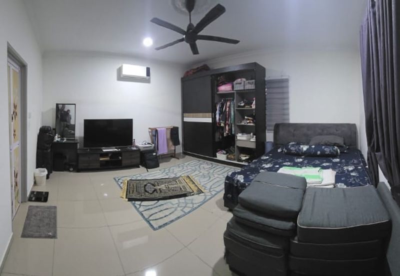 Taman Bakti YNS | Labu, Negeri Sembilan | Single Storey Corner Lot | Renovated with Extra Land. Move-In Ready!