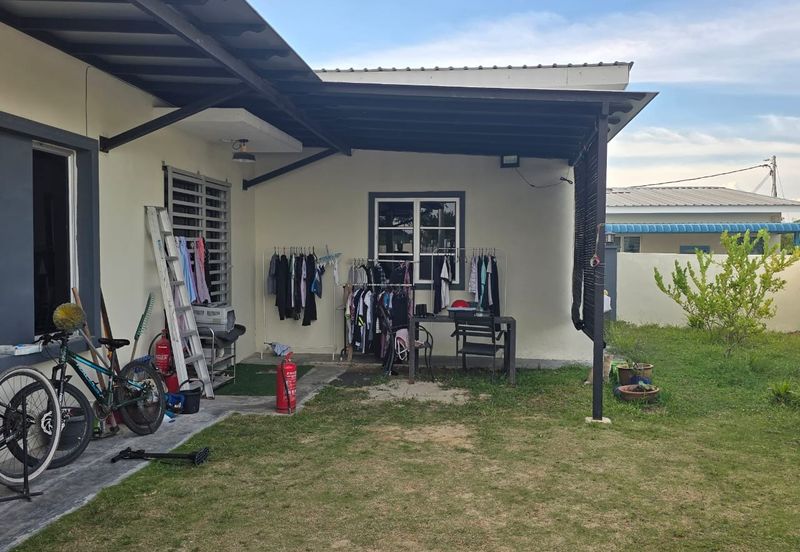 Taman Bakti YNS | Labu, Negeri Sembilan | Single Storey Corner Lot | Renovated with Extra Land. Move-In Ready!