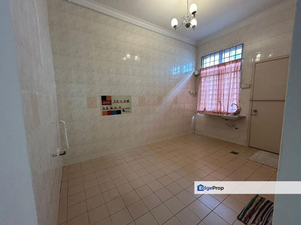 Taman Desa Melati 3 | Bandar Baru Nilai, Nilai, Negeri Sembilan | Double Storey Terrace | Freehold Non-Bumi | Security & Spacious with Additional Room, Negeri Sembilan, Seremban