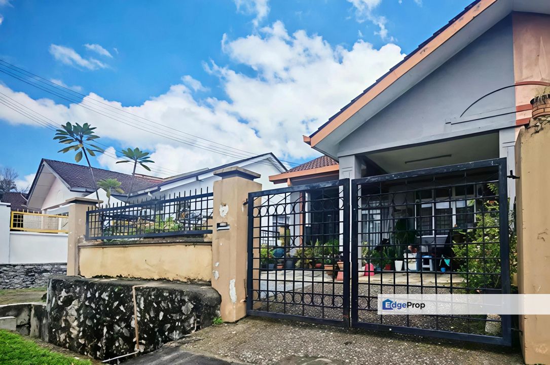 Taman Desa Jasmin | Nilai, Negeri Sembilan | Single Storey Terrace | Freehold Non-Bumi Lot | Extended & End Lot Unit!, Negeri Sembilan, Nilai