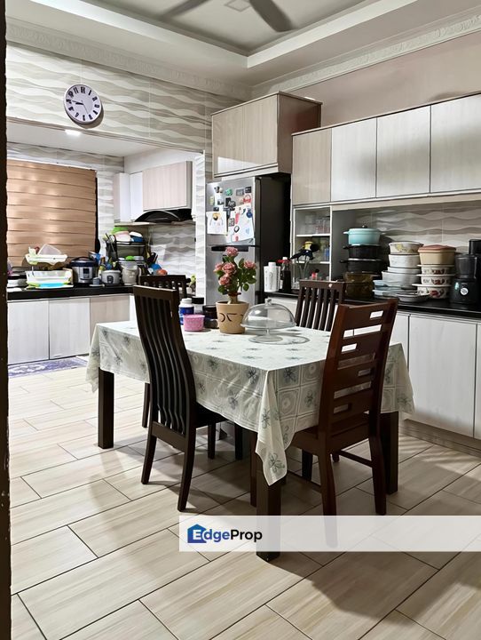 Taman Desa Jasmin | Nilai, Negeri Sembilan | Single Storey Terrace | Freehold Non-Bumi Lot | Extended & End Lot Unit!, Negeri Sembilan, Nilai