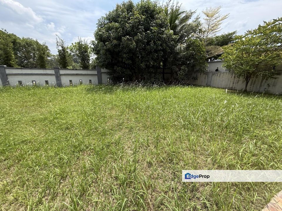 Perdana College Heights | Mantin | 2 Storey Semi-D | Freehold, Non-Bumi Lot | Gated & Guarded | Partially Furnished | Extra Large Land, Negeri Sembilan, Mantin