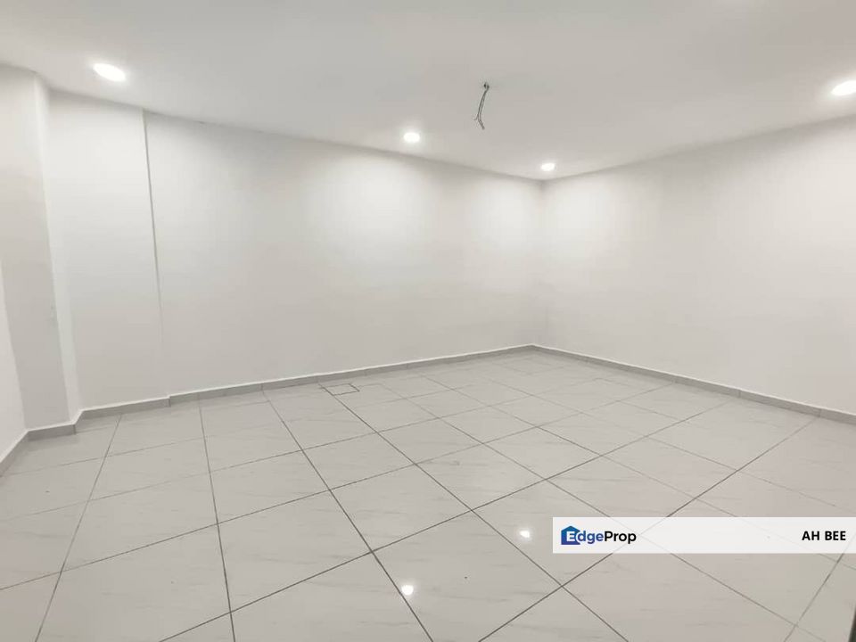 Taman Desa Harmoni beside Taman Molek Unblock View,  5 bedrooms, Johor, Masai