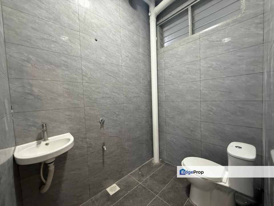 Taman Puteri Wangsa double storey , Johor, Ulu Tiram