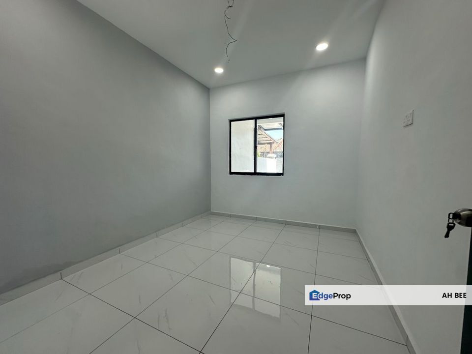 Taman University Single Storey for Sale, Johor, Skudai