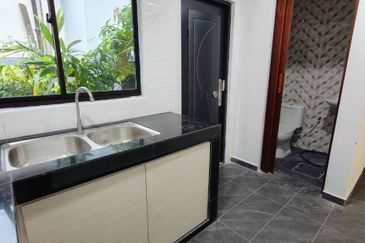 Taman Plentong Utama