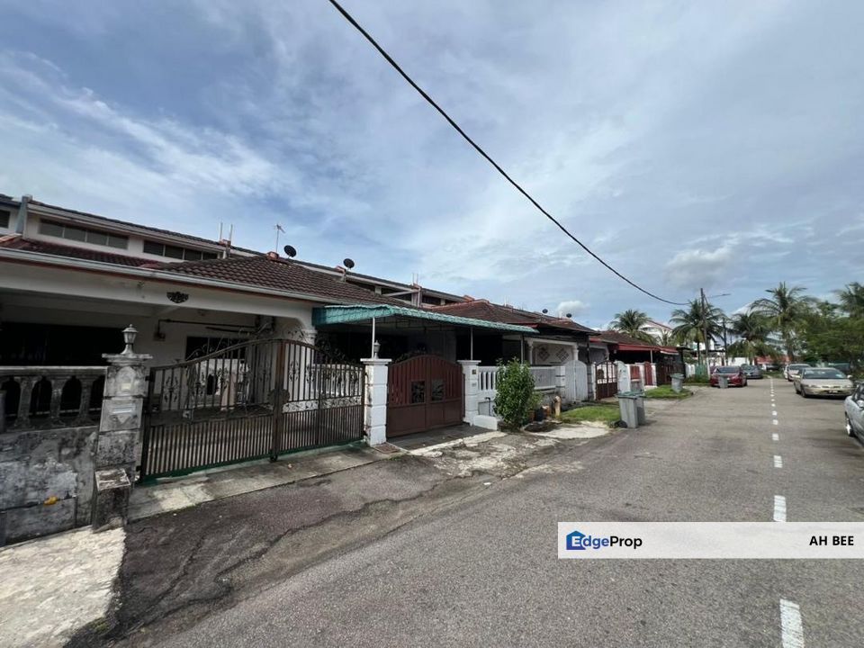 Taman Flora heights FULL Loan Single Storey, Johor, Pasir Gudang