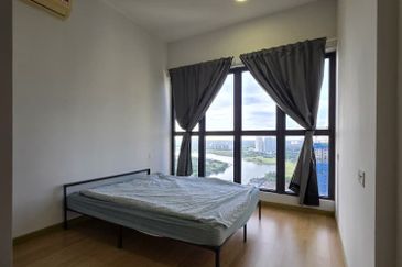 Royal Strand @ Country Garden Danga Bay