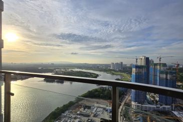 Royal Strand @ Country Garden Danga Bay