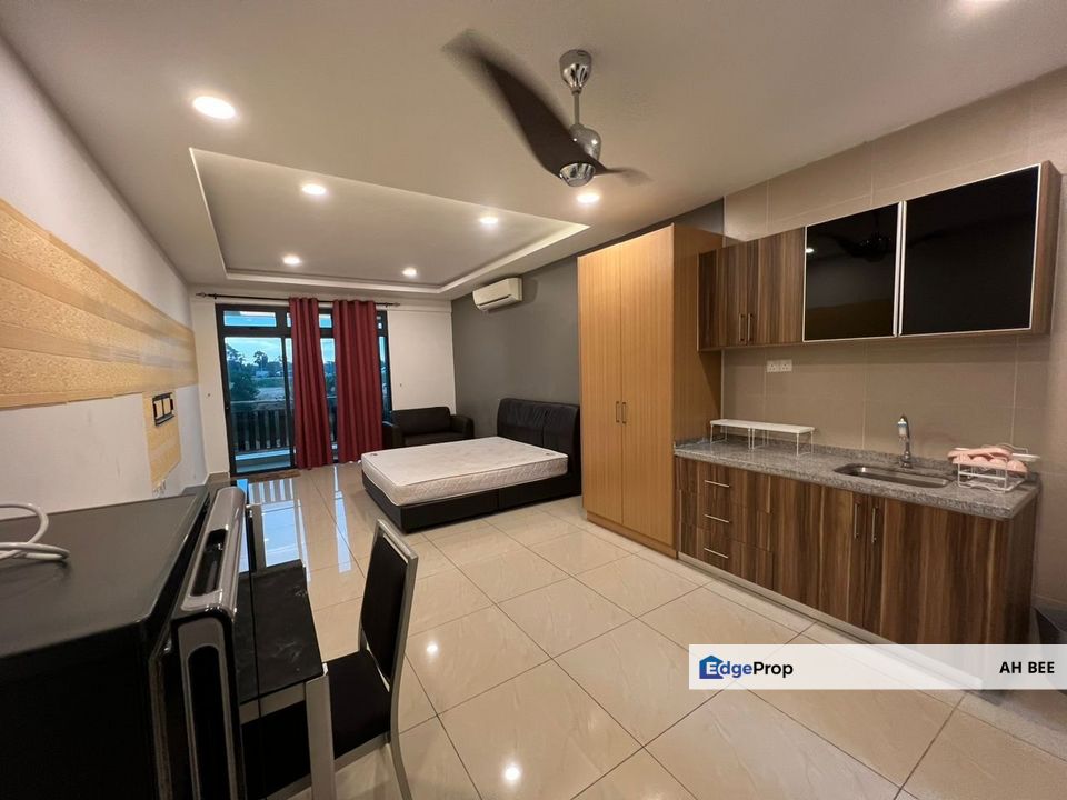 D secret garden studio for rent, Johor, Johor Bahru