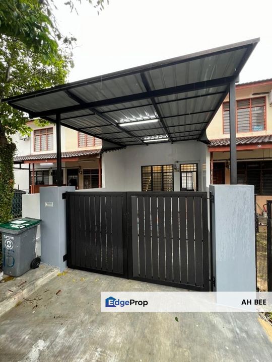Taman Puteri Wangsa double storey fully renovated low cost, Johor, Ulu Tiram