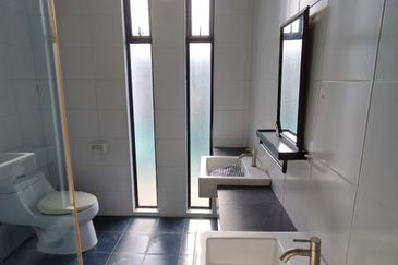 Austin Residence @Taman Mount Austin