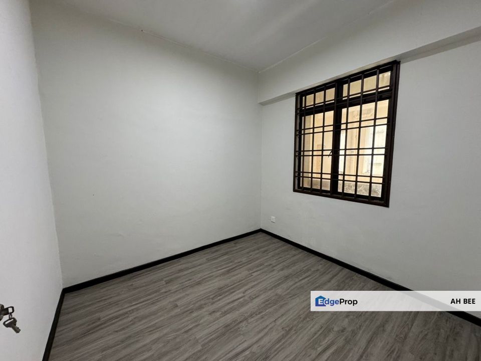 Skudai Villa Full Loan apartment, Johor, Skudai