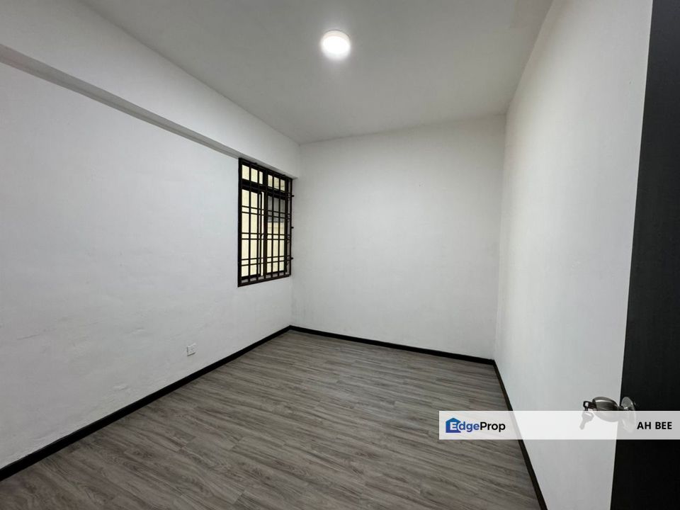 Skudai Villa Full Loan apartment, Johor, Skudai