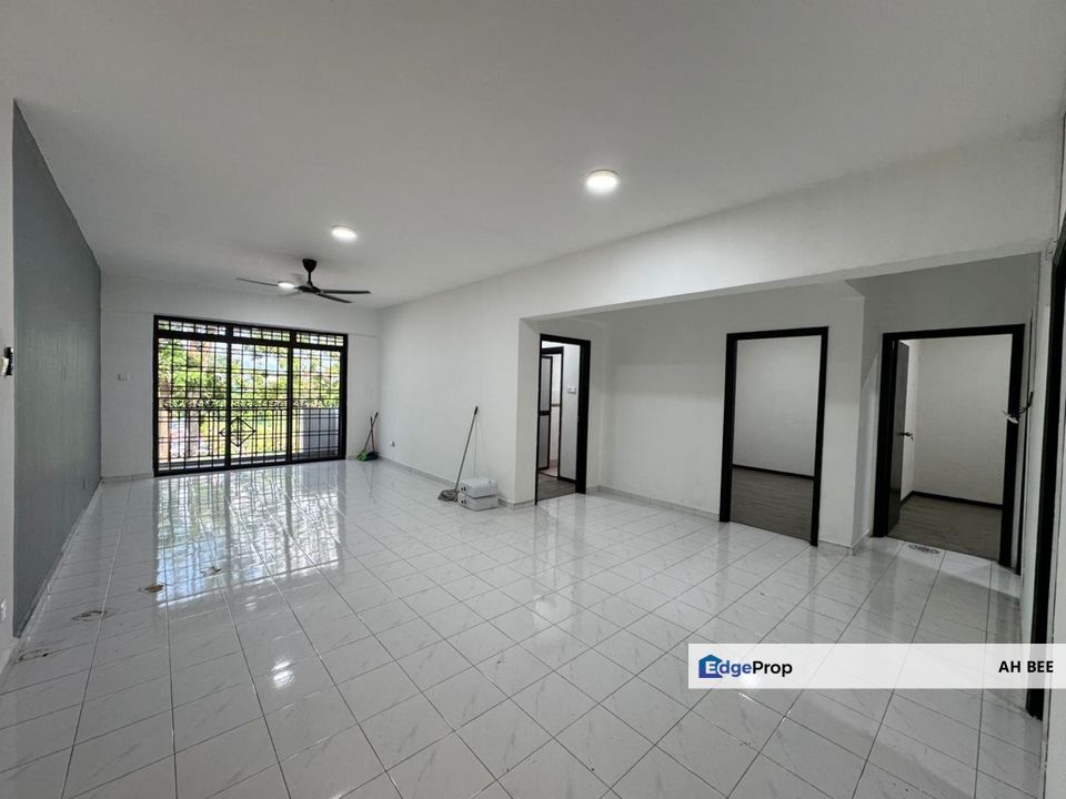 Skudai Villa Full Loan apartment, Johor, Skudai