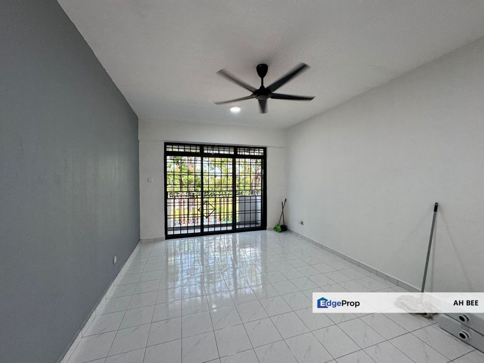 Skudai Villa Full Loan apartment, Johor, Skudai