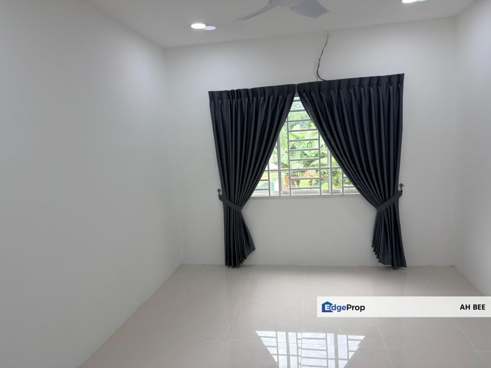 Near to CIQ 3 bedrooms flat for rent, Johor, Johor Bahru