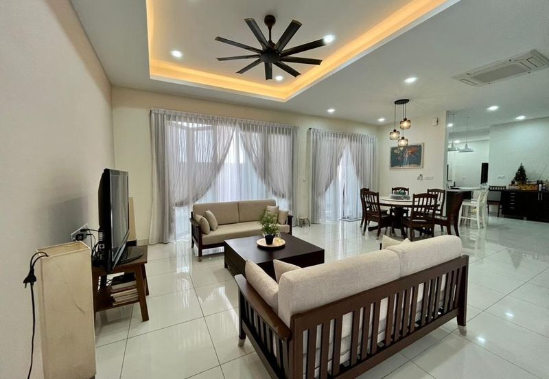 Double storey Cluster @ Indahpura Kulai for sale