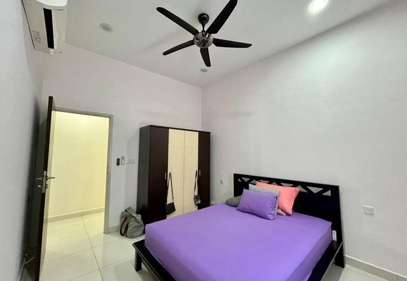 Double storey Cluster @ Indahpura Kulai for sale