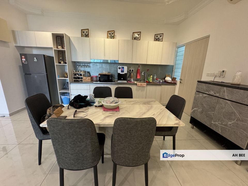 Havona 3 bedrooms fully renovated apartment for Sale, Johor, Johor Bahru