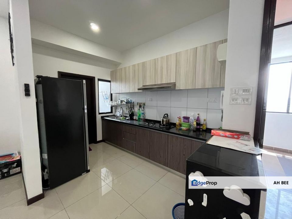 Molek Regency 2 bed for rent, Johor, Johor Bahru