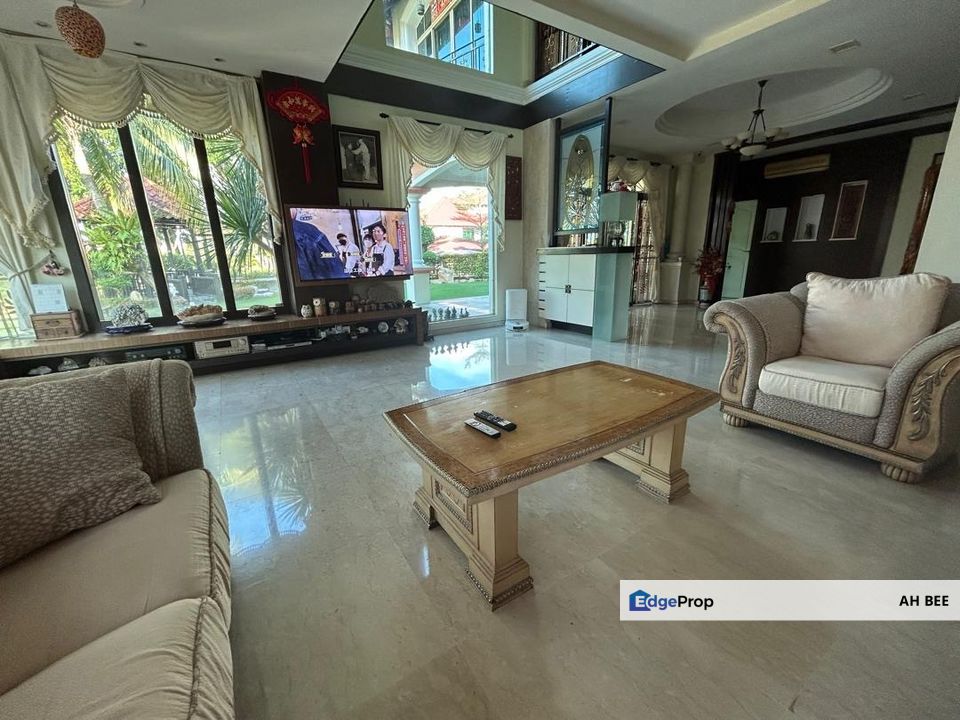 Redang Villa @ Taman Molek 3 storey Semi D, Johor, Johor Bahru