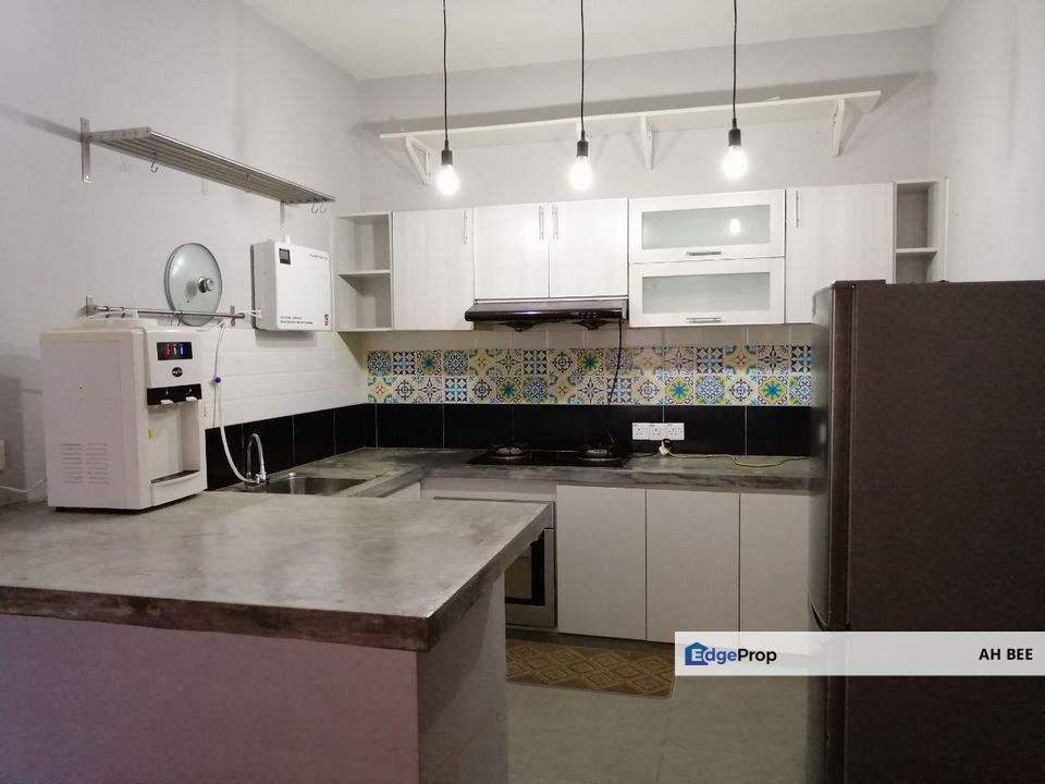 Single Storey Terrace End lot near Taman Rinting  for Sale, Johor, Masai