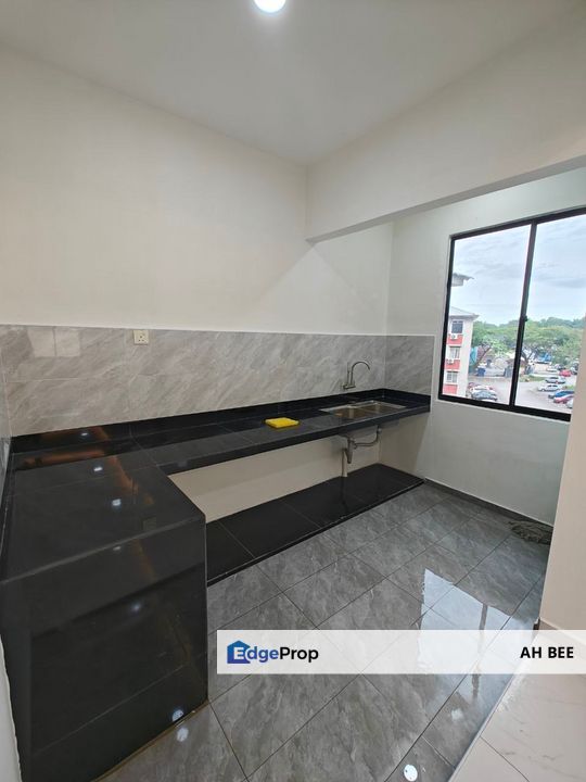 Jalan Permas 7@ Permas Jaya Flat for Sale, Johor, Johor Bahru
