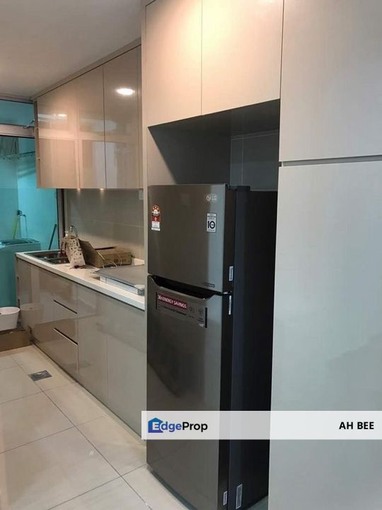 Midori Green fully renovated and fully furnished for sale, Johor, Johor Bahru