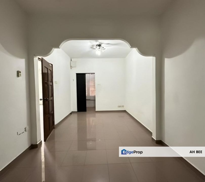 Taman Puteri Wangsa Single Storey for rent, Johor, Ulu Tiram