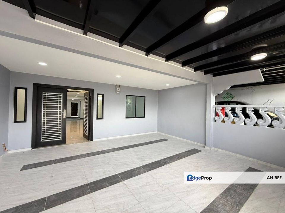 Single Storey Low Cost Taman University for sale, Johor, Skudai