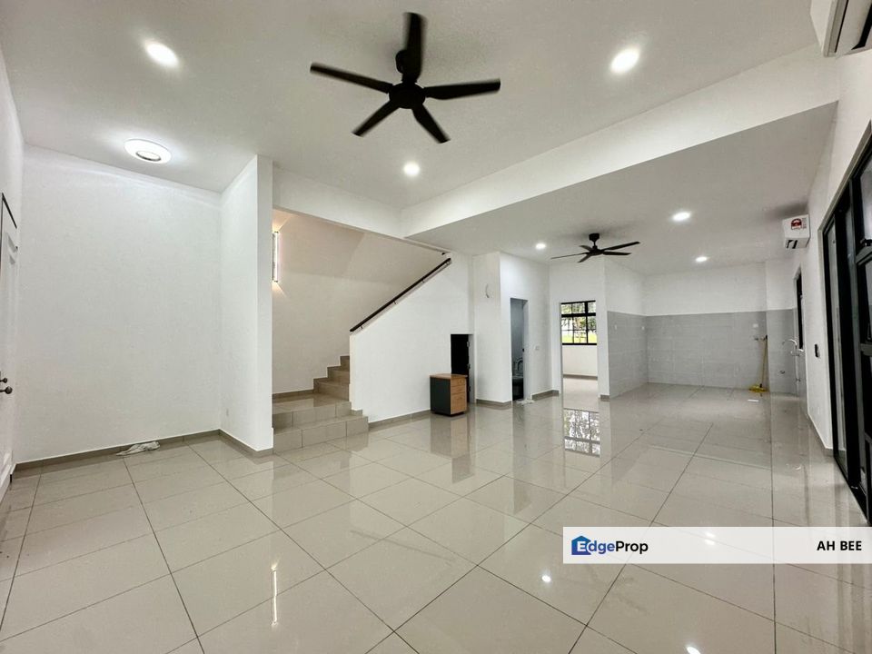 Eco botanic 2 @ The borough double storey for rent, Johor, 