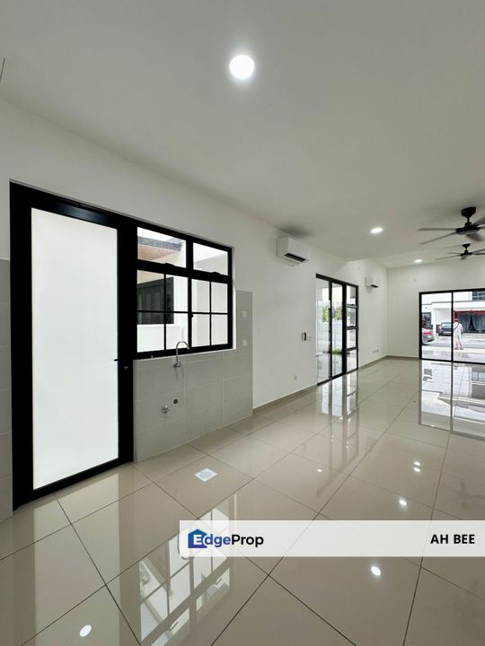Eco botanic 2 @ The borough double storey for rent, Johor, 