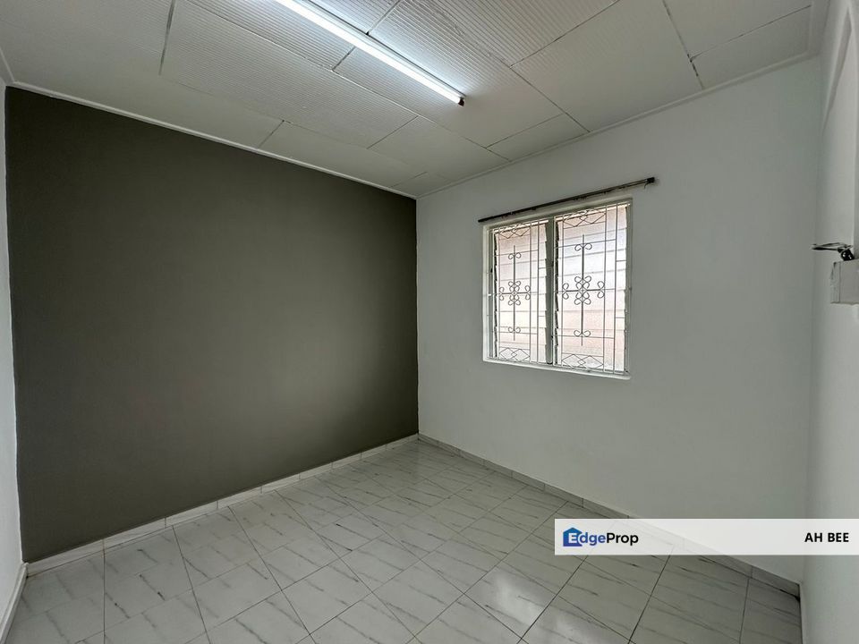 Taman Ungku Tun Aminah flat for sale, Johor, Johor Bahru