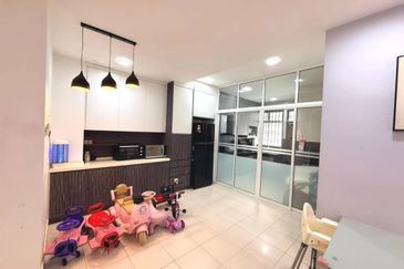 Jalan Bestari @ Bestari Indah (Ulu Tiram) Fully Renovated & Unblock View & Unblock View & Nice Condition 2 Storey Terrace