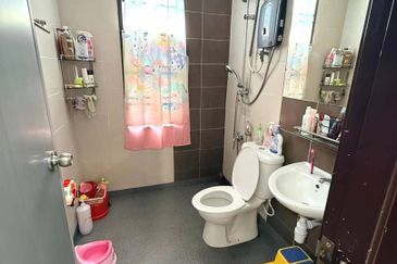 Jalan Bestari @ Bestari Indah (Ulu Tiram) Fully Renovated & Unblock View & Unblock View & Nice Condition 2 Storey Terrace