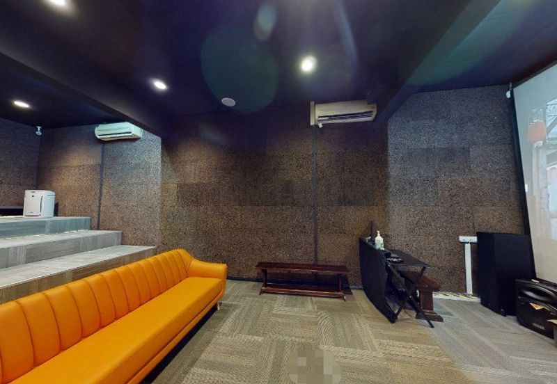 Pusat Perdagangan Danga Utama