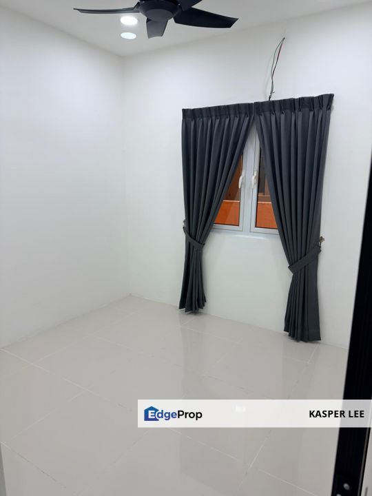 Pangsapuri Impian Stulang JB Town Flat For Rent Fully Renovated Nice Location Partial Furnished, Johor, Johor Bahru