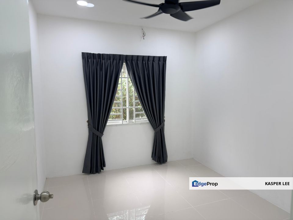 Pangsapuri Impian Stulang JB Town Flat For Rent Fully Renovated Nice Location Partial Furnished, Johor, Johor Bahru