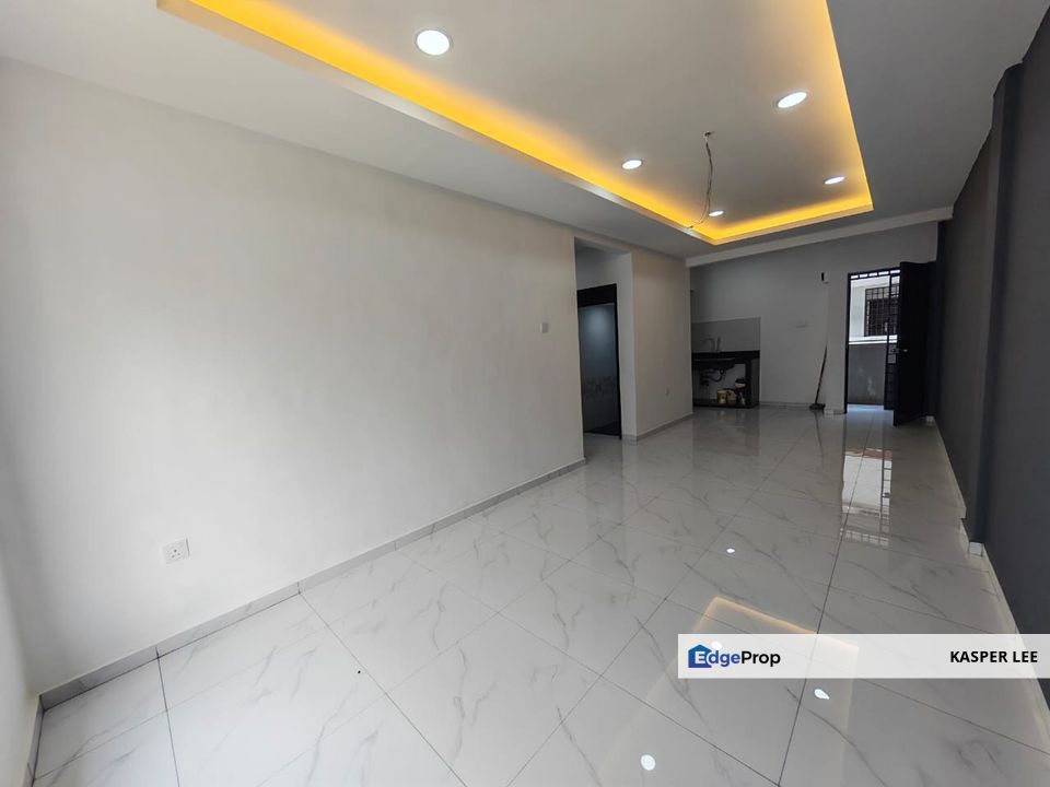 Permas Jaya Flat For Sale Fully Renovated Nice Condition Hot Area, Johor, Johor Bahru