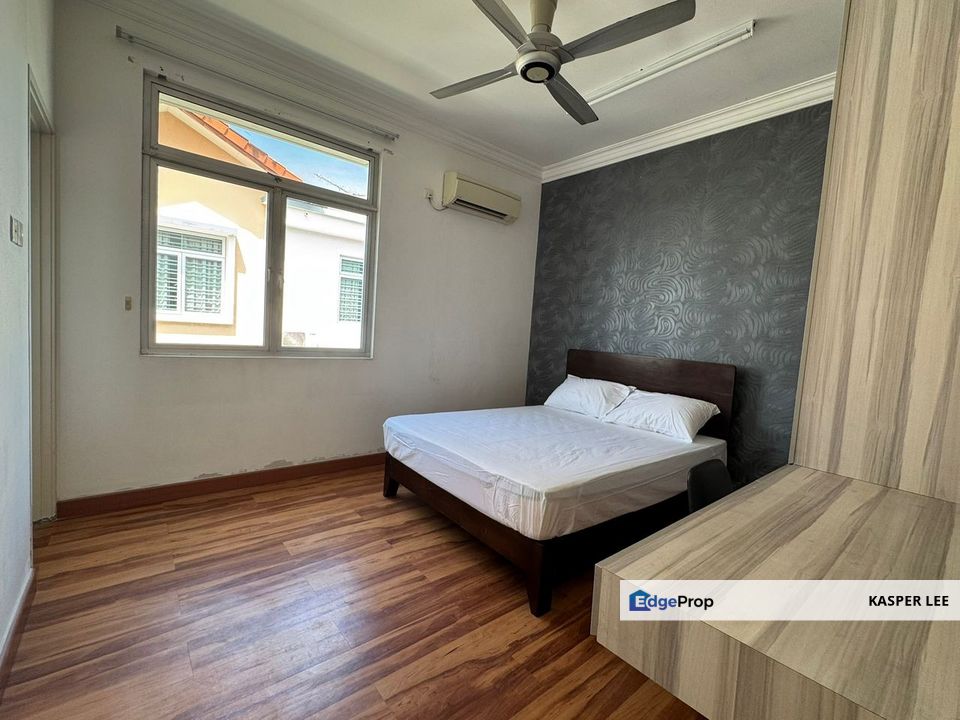 Taman Gaya Double Storey Clusters House For Rent Fully Furnished Fully Renovated Nice Condition, Johor, Ulu Tiram