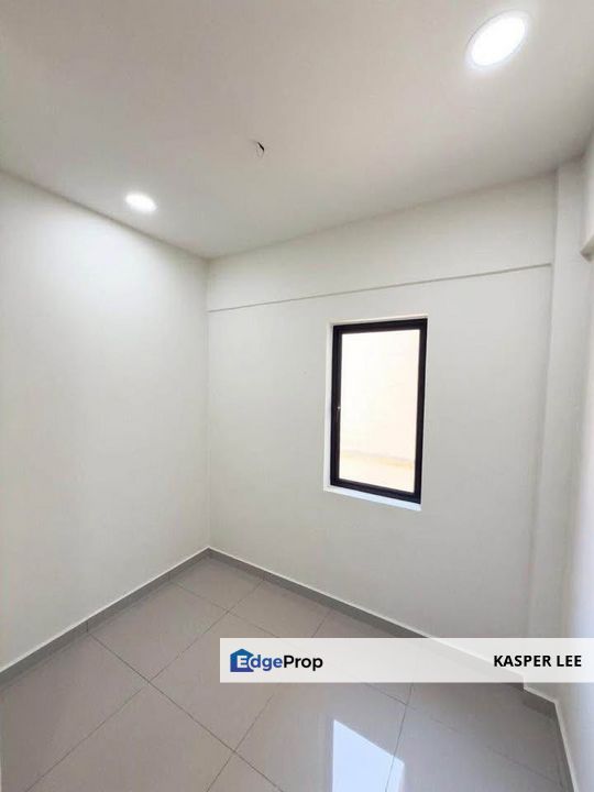 Plentong Flat For Sale Fully Renovated Nice Location, Johor, Pasir Gudang