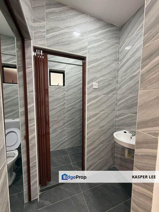 Plentong Flat For Sale Fully Renovated Nice Location, Johor, Pasir Gudang