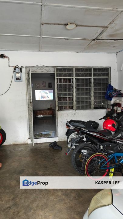 Taman Rinting Double Storey Low Cost For Sale Fully Renovated Fully Extended With MBJB Approval, Johor, Masai