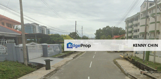 Taman Damai | Beautifully Well-Maintained Bungalow, Sabah, Kota Kinabalu