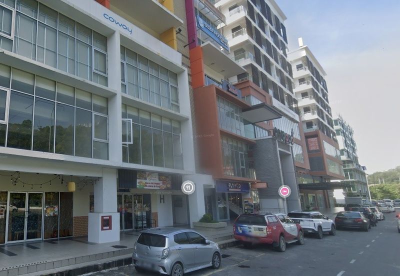 Aeropod Commercial Square