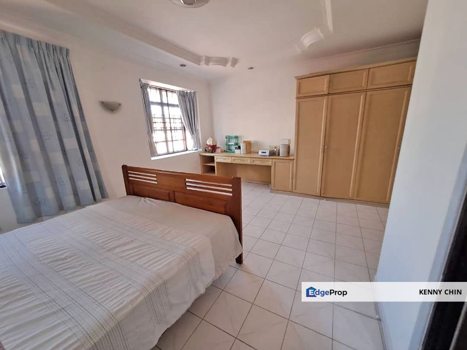 Semi-Detached House | Putatan | Kampung Sipanggil | Spacious and Well-Maintained, Sabah, Pulatan