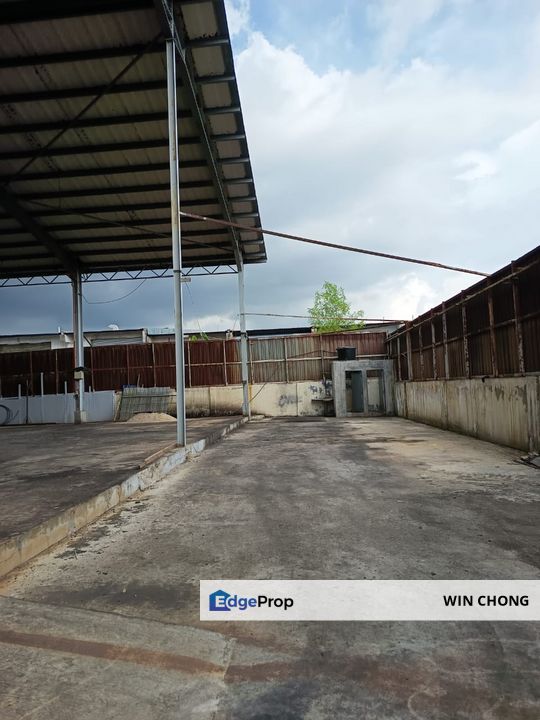 For Rent 🔥🔥

*Taman Universiti-Jalan Perdagangan 大学城, Johor, Skudai